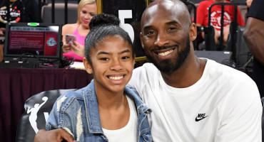 DIRLJIV VIDEO OCA I KĆERI Kobe Bryant je talentiranoj djevojčici dijelio savjete