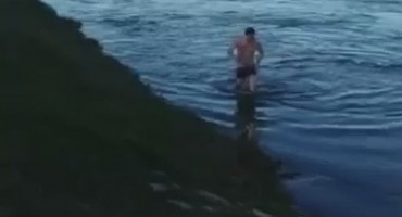 Novogodišnje kupanje Ljubušaka u Trebižatu