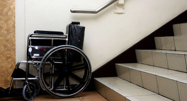 Osobe s invaliditetom