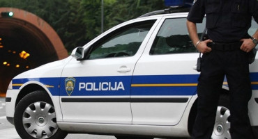Bad blue boys, Torcida, Split, policija
