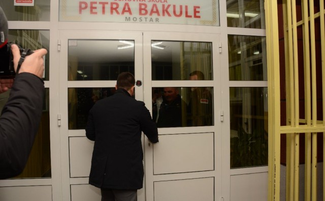 Birališta zatvorena, a u Mostaru se još glasa