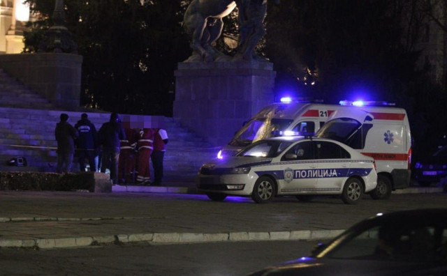Samoubojstvo ispred Skupštine Srbije
