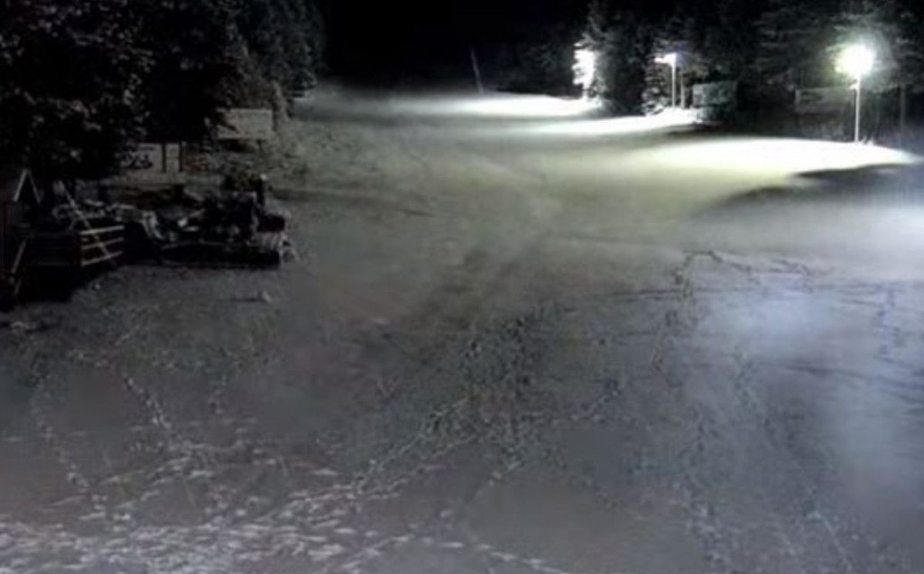Blidinje prekrio snježni prekrivač