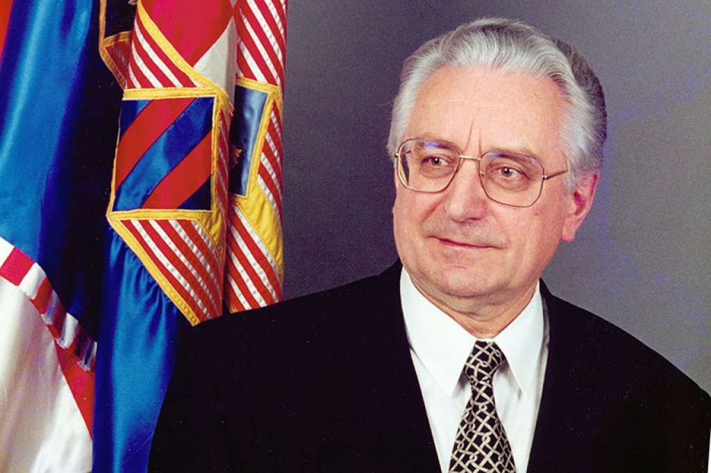 Na današnji dan 1990. dr. Franjo Tuđman izabran za predsjednika HDZ-a