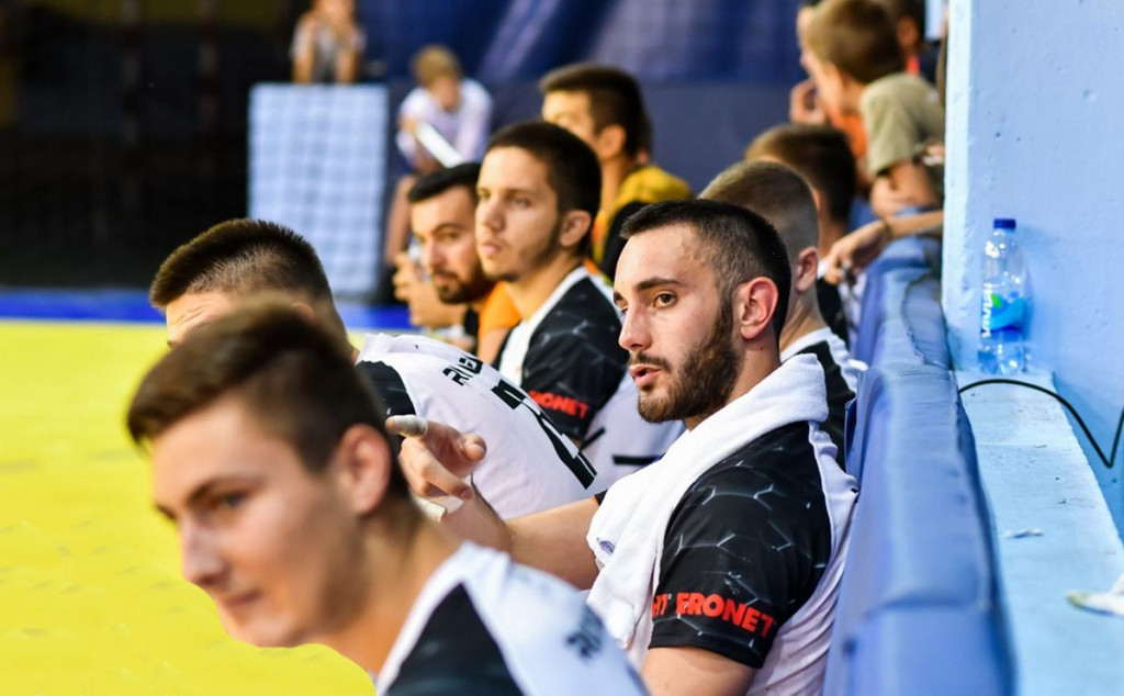 TEAM BUILDING Pogledajte kako su se relaksirali rukometaši Izviđača