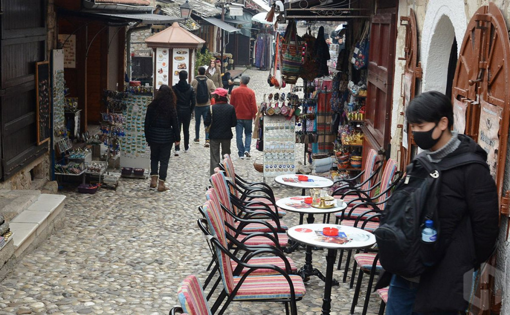 MOSTAR Gostujuća predstava otkazana zbog koronavirusa