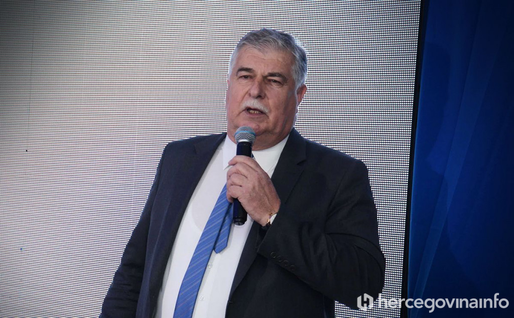 GRADONAČELNIK ŠIROKOG SVE ELOKVENTNIJI "Ja znam da se ono dogodi zlouporaba, ali nije to, mislim nekakvo ipak drastično"