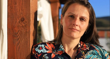 CYBER BOSANKA Jesu li hrabriji oni što odoše, il' oni što u ovom mulju ostaju