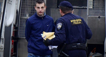 Mladić iz BiH nožem htio zaklati Puljanina, sve zbog djevojke?