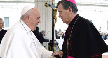 PAPA FRANJO POZVAO VUKŠIĆA Činite sve što je moguće, da se zaustavi odlazak Hrvata