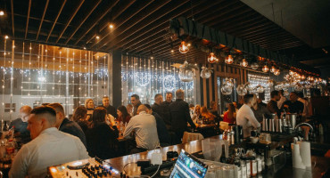 Ako još niste rezervirali za Dan žena, muževi će vam morati kuhati kod kuće