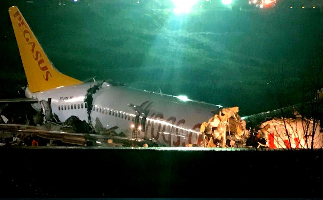PREPOLOVIO SE Avion skliznuo s piste na aerodromu u Istanbulu