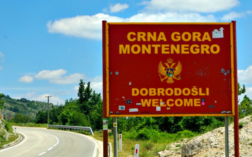Crnogorci nemaju oboljelih od korone, ali zatvaraju granice
