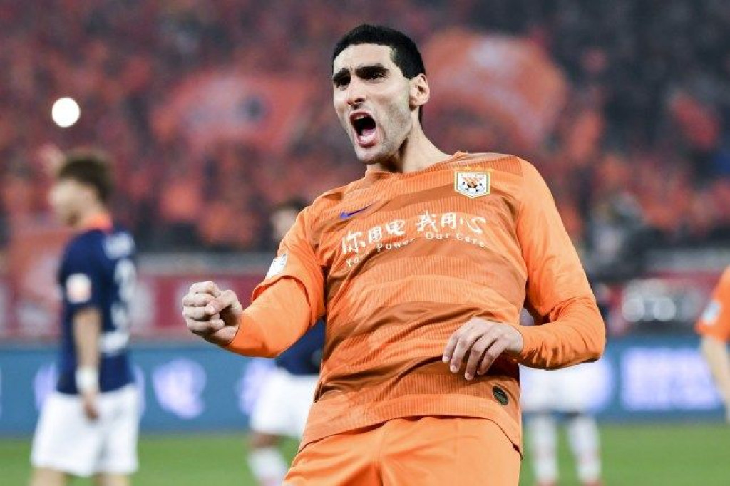Premiership se odgađa do 1. lipnja, Fellaini zaražen koronavirusom