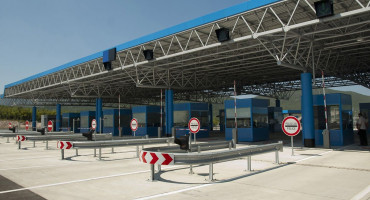 Srbija i Crna Gora zatvorile sve granične prijelaze prema BiH