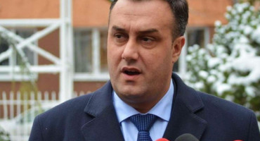 Potpredsjednik SDA nakon skandala s kupovinom glasova dao ostavku