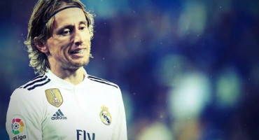 Real Madrid neće rezati plaće, Modrić vježba u kući