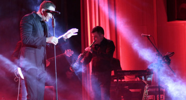 Sergej Ćetković održao koncert u prepunoj Kosači