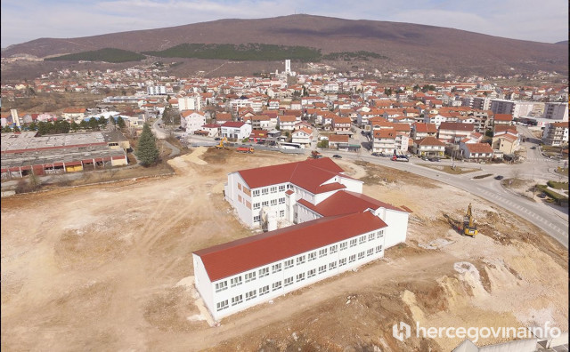 Sindikat zaposlenih u osnovnim školama ŽZH: 'Ako ne bude pomaka u pregovorima, otvorena je i opcija generalnog štrajka'