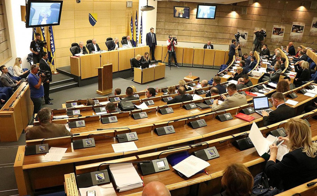 NEMA ŽURBE Ništa od ukidanja akciza na gorivo i diferencirane stope PDV-a