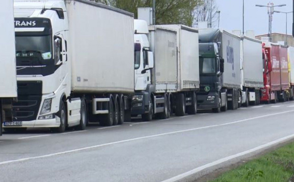 SCHENGEN U OČIMA BH. PRIJEVOZNIKA Čeka se do 5 sati u kilometarskim kolonama, dodatni troškovi i kontrole