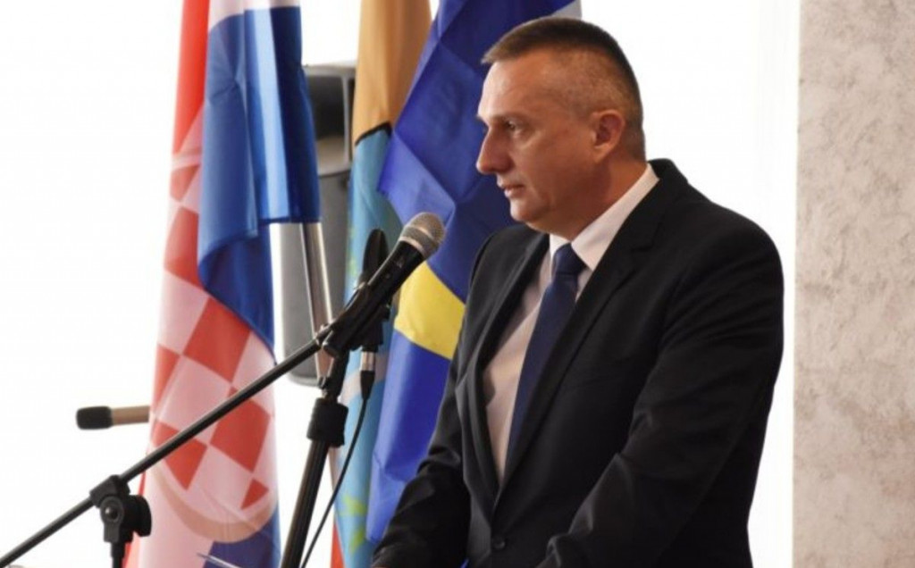 RADIŠIĆ PISAO ČITLUČANIMA Dobro sam, osim blage temperature nemam drugih simptoma
