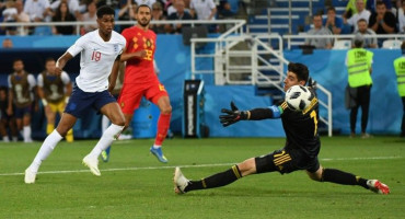 UEFA će 30. travnja obznaniti domaćine odgođenog Eura