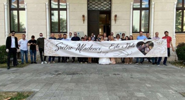 Mladencima u Mostaru otkazana svadba, prijatelji im ipak priredili lijepu proslavu