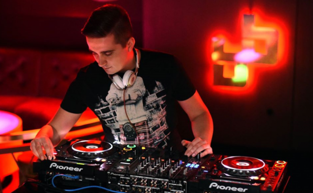 Hercegovački DJ uljepšao večer susjedima u Zagrebu