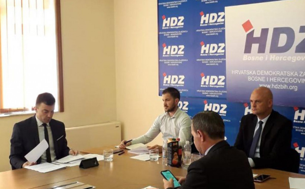 Bošković osudio novu mjeru kažnjavanja državljana BiH koji ulaze u državu, a ne posjeduju bh. putovnicu