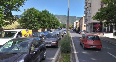 Gužva prometna nesreća automobili Mostar