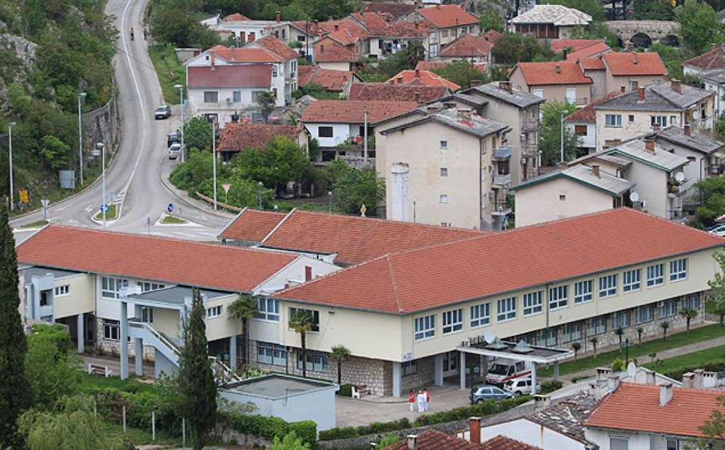 JOŠ JEDANAEST 68 pozitivnih u Stocu, još jedna osoba hospitalizirana