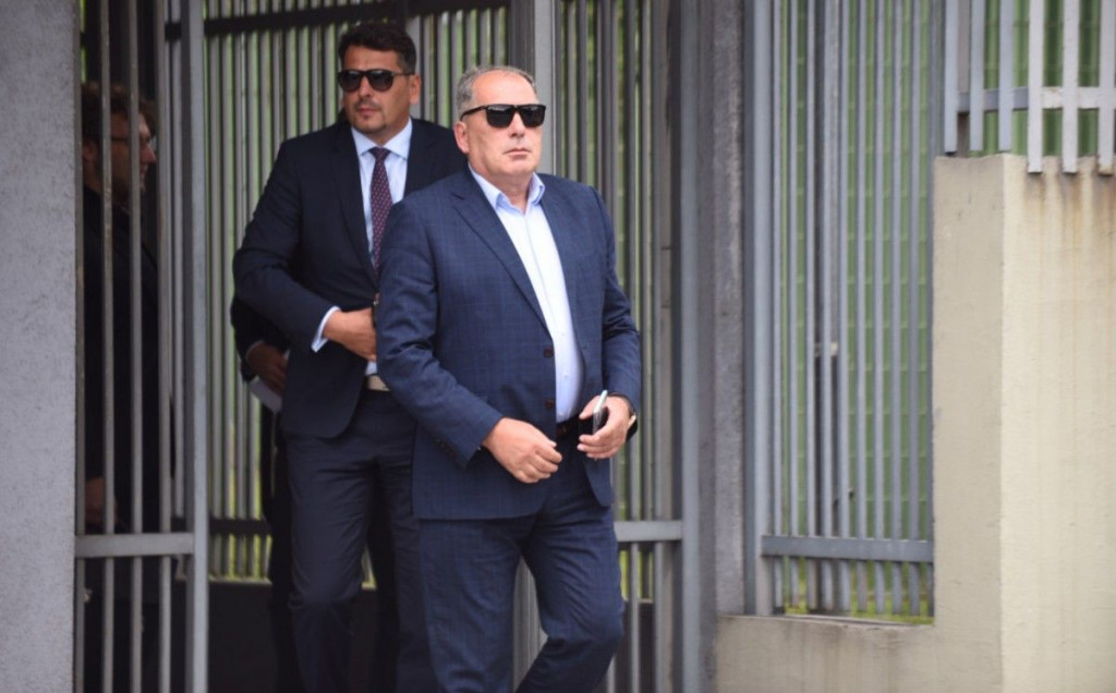 SUD BIH Mektić kupio kacige za industriju umjesto za vatrogasce