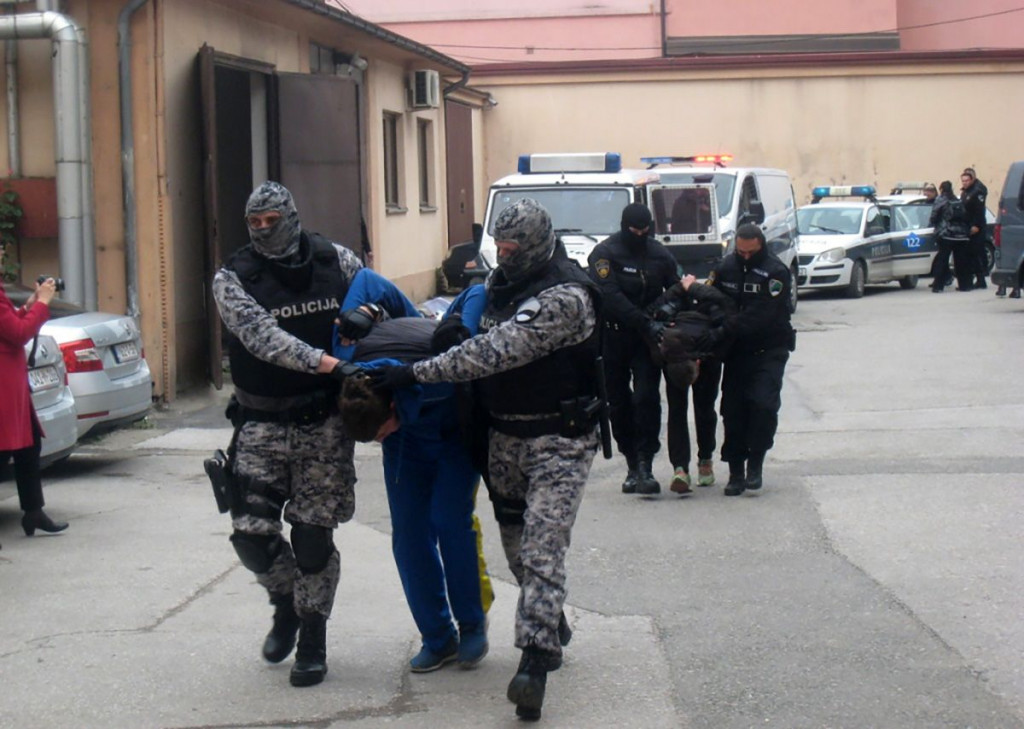 BIH Maloljetnice zaposlili kao konobarice, a onda ih seksualno iskorištavali