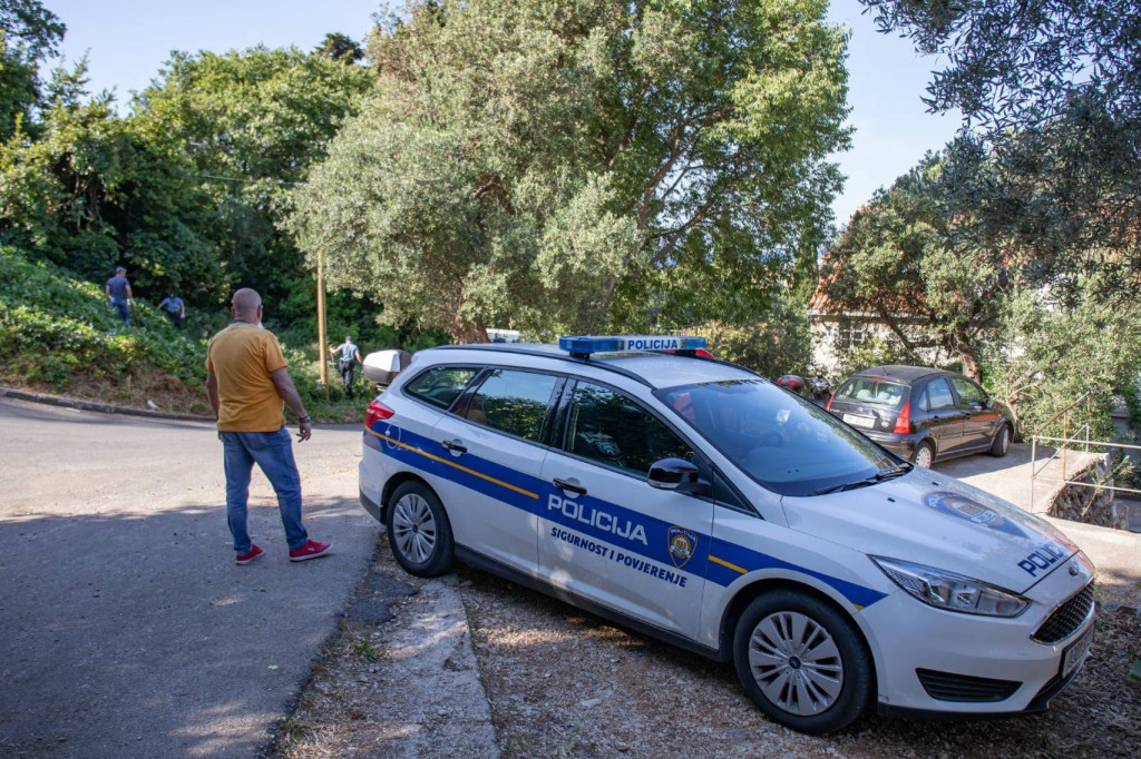 DUBROVNIK Preminula majka kojoj je sin pucao u glavu