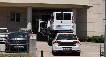 Migranti otkriveni u kombiju