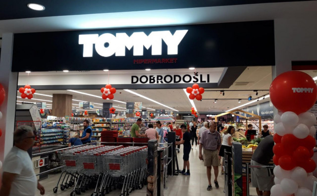 Tommy otvorio novo prodajno mjesto u makarskom SPOT Shopping Mall-u