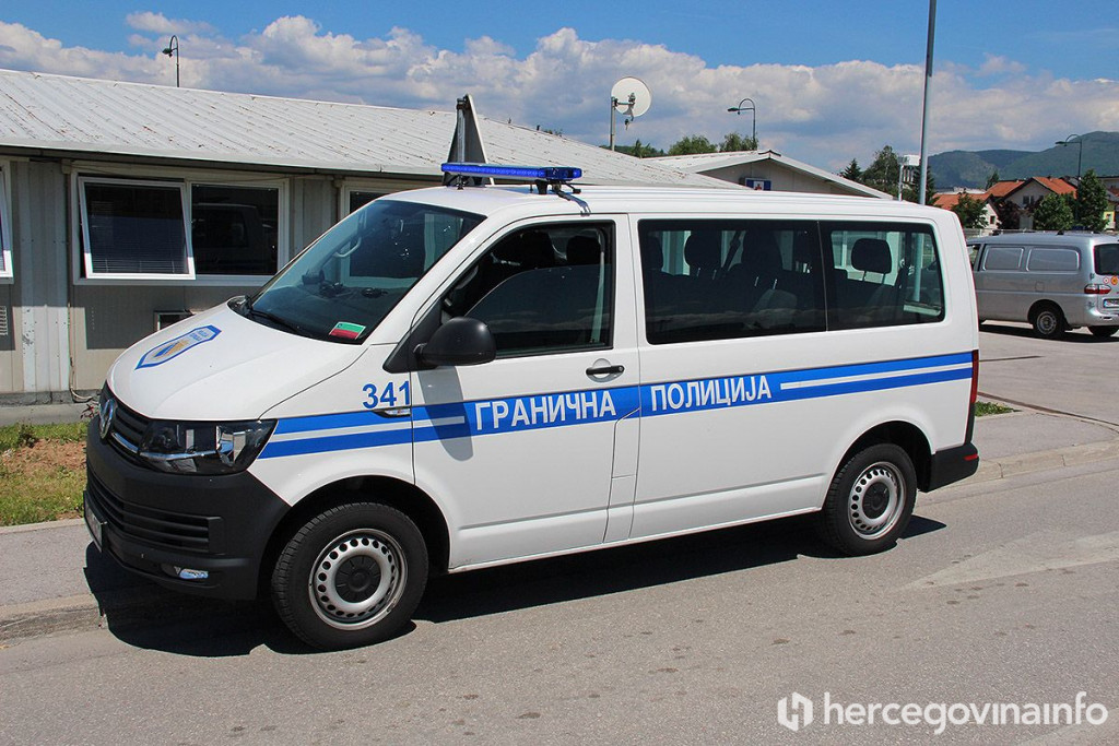 INTERPOLOVA TJERALICA Opasni državljanin Srbije uhićen na granici u Hercegovini