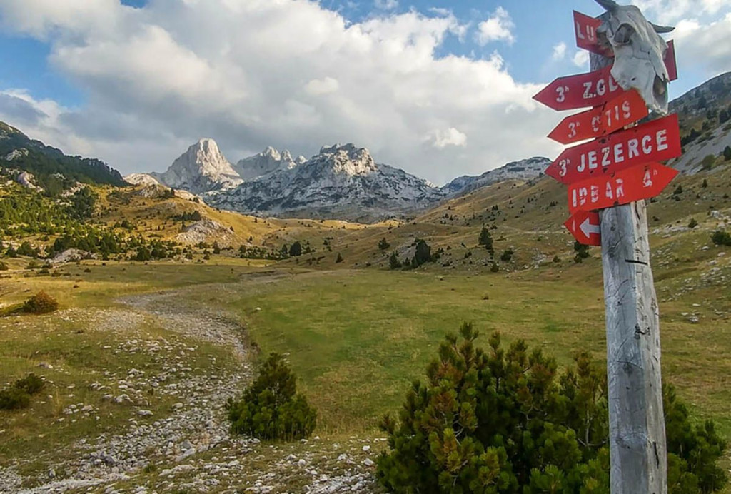Akcija spašavanja teško ozlijeđenog planinara sa Prenja