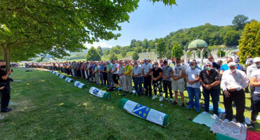 25 godina od zločina u Srebrenici: Opomena za cijeli svijet