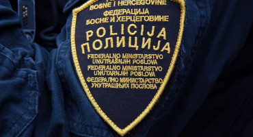 Federalna uprava policije amblem
