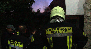 OSIM VOZILA Gorjela i obiteljska kuća u Mostaru