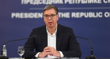ALEKSANDAR VUČIĆ "Preko 60% građana Srbije glasovalo je za promjenu Ustava"