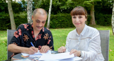 ZOSTER Mostarski bend potpisao ugovor s Croatia Recordsom