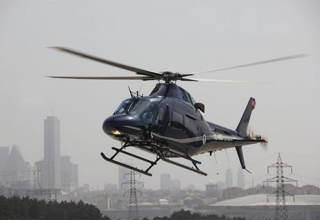 ŽURNE INTERVENCIJE Uz vlasnika Feala, helikopter RS-a jučer vozio i bebu iz Trebinja