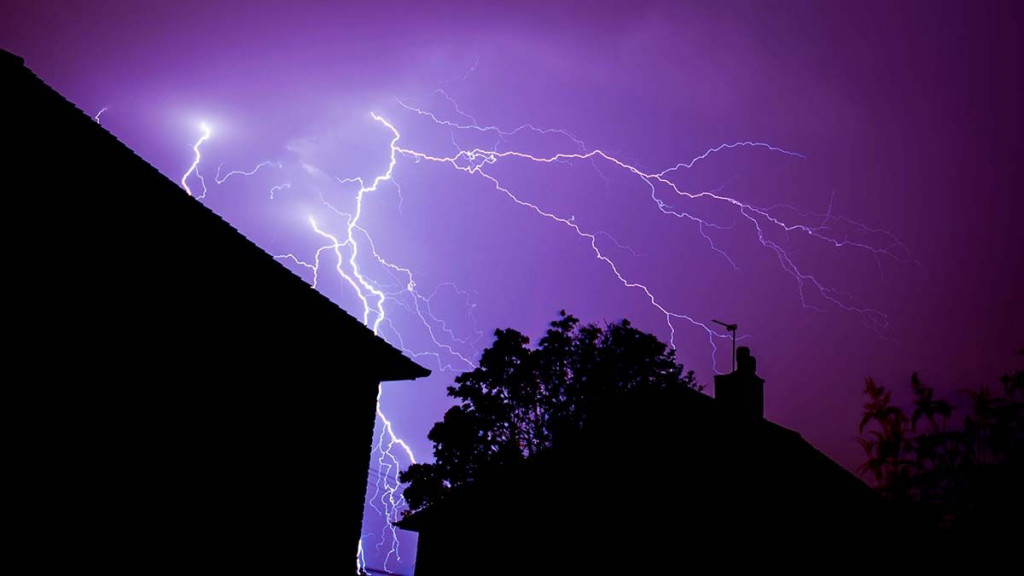 SRBIJA Nogometni trener u teškom stanju nakon što ga je pogodio grom