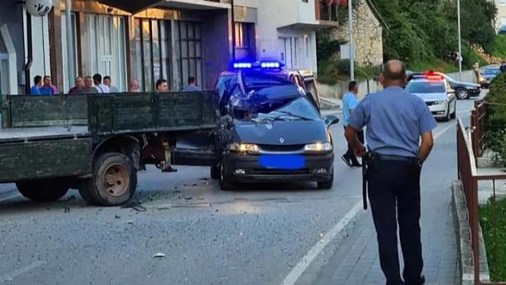 PROZOR Autom se zabio u kamion, poginula 73-godišnjakinja