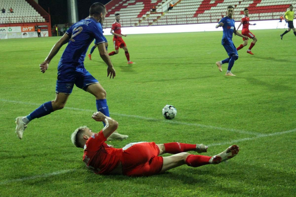 Velež 'slomio' Krupu pred kraj utakmice, Željezničar do sada bez poraza