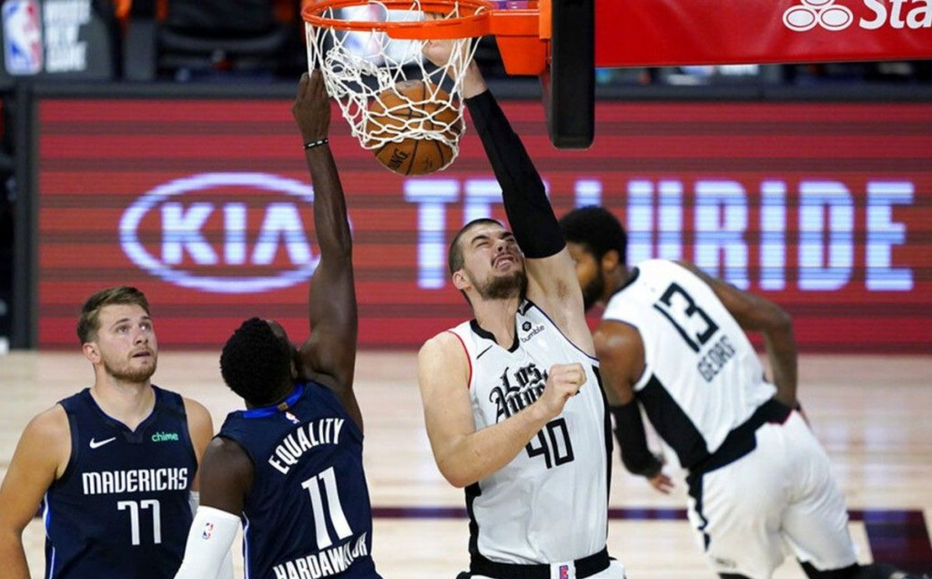 NBA Bucksi bojkotirali utakmicu, tri susreta odgođena