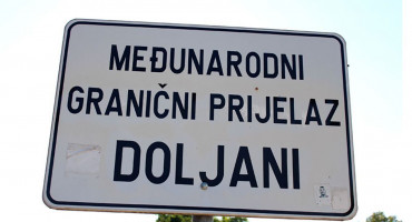 Čekanja i gužve na Doljanima